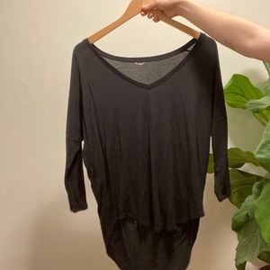 Kit and ace size 6 3/4 sleeve length shirt